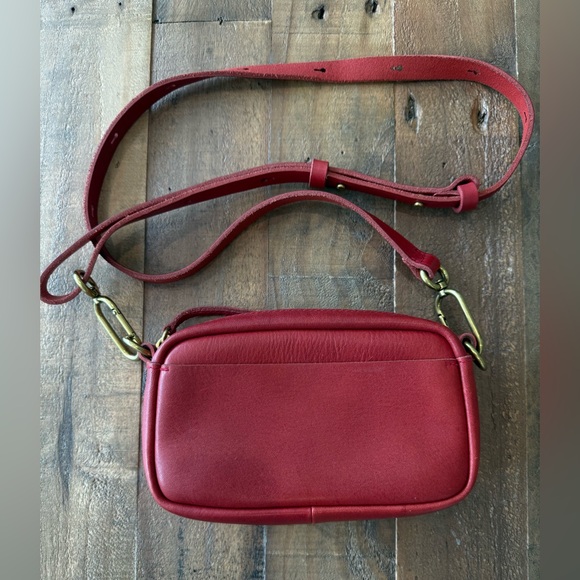 NEW Madewell “The Carabiner” Leather Crossbody Red - Picture 1 of 7